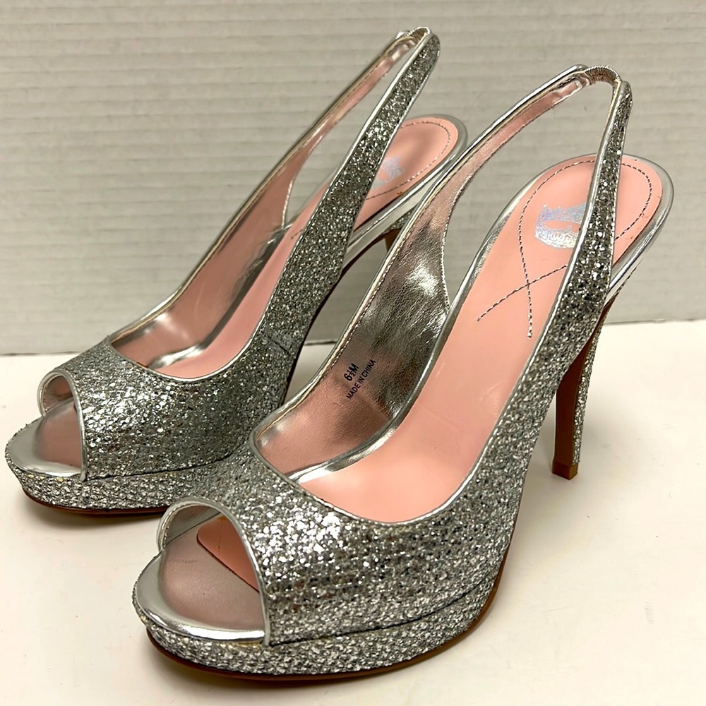NEW Miss America Ilene Silver Sequin Slingback Heels